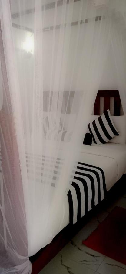 Ella Jungle Inn Homestay And Tree House Ngoại thất bức ảnh